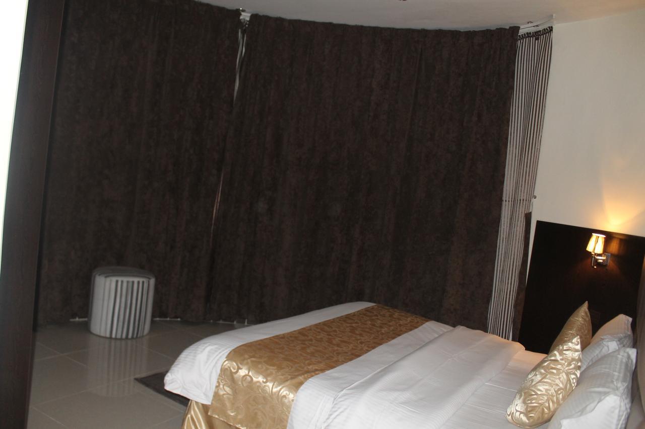 فندق دولف الرياض شارع العمرة Doolv Hotel Exteriér fotografie
